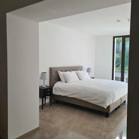 Martini Hotel 4*