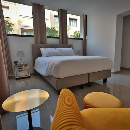 Martini Hotel 4*